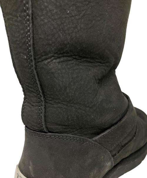UGG（アグ）UGG (アグ) ムートンエンジニアブーツ ブラック サイズ:USA8の古着・服飾アイテム