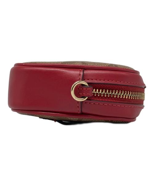 COACH（コーチ）COACH (コーチ) エンボスシグネチャー レッド×ベージュの古着・服飾アイテム