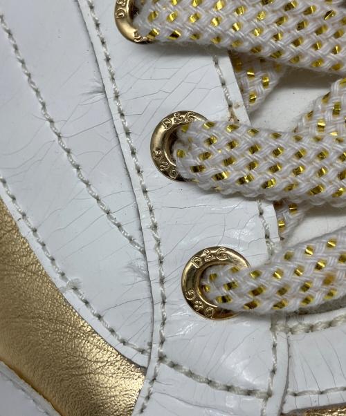 DOLCE & GABBANA（ドルチェ＆ガッバーナ）DOLCE & GABBANA (ドルチェ＆ガッバーナ) ローカットスニーカー ゴールド×ホワイト サイズ:43の古着・服飾アイテム