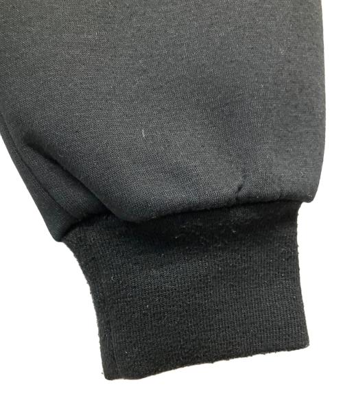 CarHartt（カーハート）CarHartt (カーハート) ジップアップスウェット ブラック サイズ:MEDIUMの古着・服飾アイテム