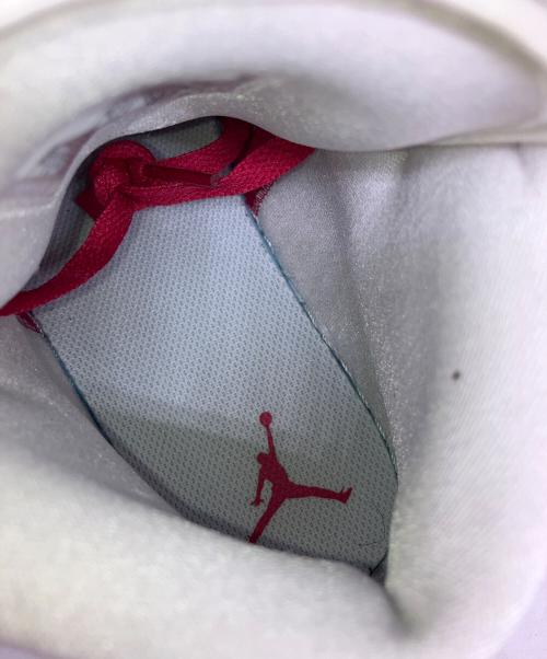 NIKE（ナイキ）NIKE (ナイキ) WMNS AIR JORDAN 1 MID レッド×ホワイト サイズ:US10.5の古着・服飾アイテム
