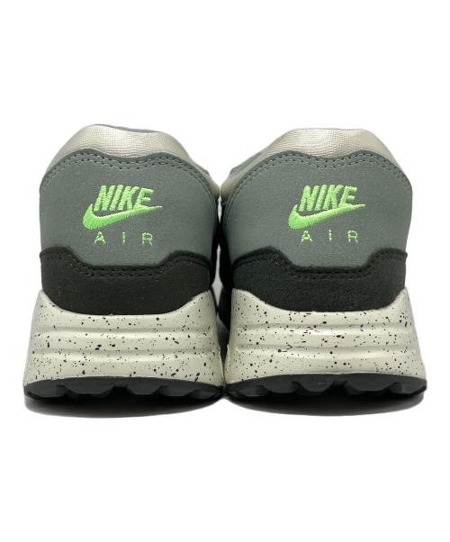NIKE（ナイキ）NIKE (ナイキ) ローカットスニーカー グリーン サイズ:US7の古着・服飾アイテム