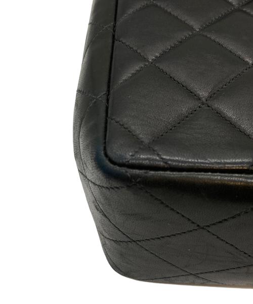 CHANEL（シャネル）CHANEL (シャネル) チェーンショルダーバッグ ブラックの古着・服飾アイテム