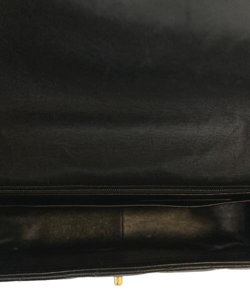 CHANEL（シャネル）CHANEL (シャネル) チェーンショルダーバッグ ブラックの古着・服飾アイテム