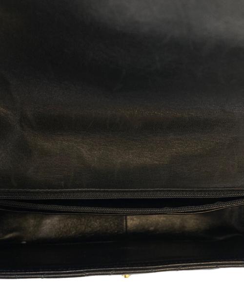 CHANEL（シャネル）CHANEL (シャネル) チェーンショルダーバッグ ブラックの古着・服飾アイテム