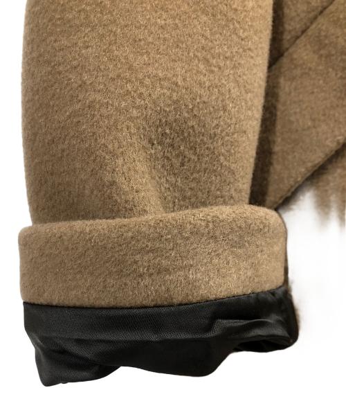 KAZUYUKI KUMAGAI ATTACHMENT（カズユキクマガイ アタッチメント）KAZUYUKI KUMAGAI ATTACHMENT (カズユキクマガイ アタッチメント) カシミヤ混ダブルフェイスビーバー ベージュ サイズ:Mの古着・服飾アイテム