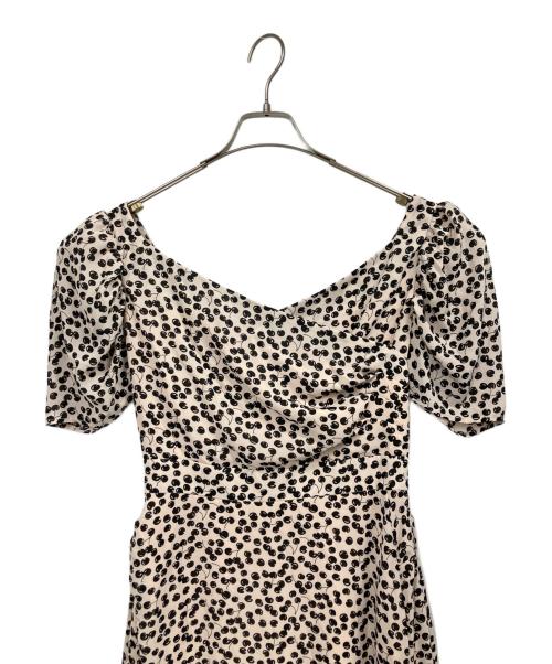 HER LIP TO（ハーリップトゥ）HER LIP TO (ハーリップトゥ) Cherry Pattern Cache-Coeur One-Piece / 半袖ワンピース ホワイト×ブラック サイズ:Mの古着・服飾アイテム