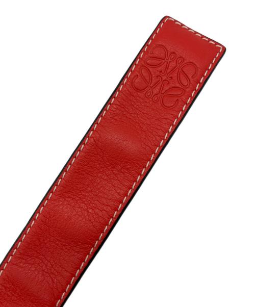 LOEWE（ロエベ）LOEWE (ロエベ) レザーマグネットバングル レッドの古着・服飾アイテム