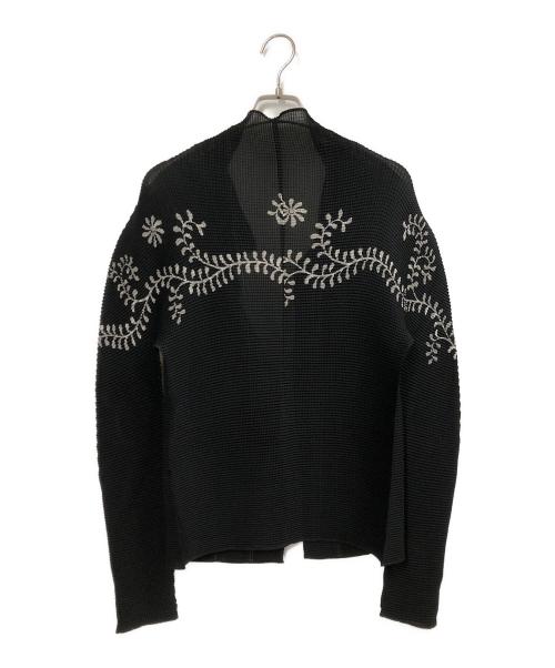 me ISSEY MIYAKE（ミーイッセイ ミヤケ）me ISSEY MIYAKE (ミーイッセイ ミヤケ) カーディガン ブラック サイズ:-の古着・服飾アイテム