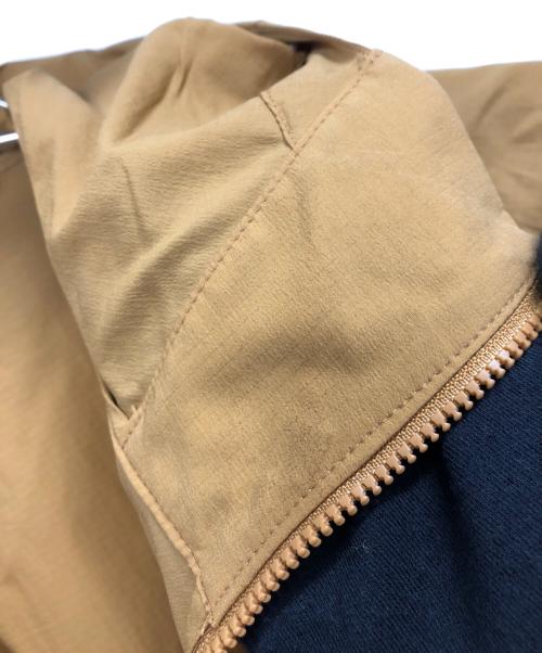 ARC'TERYX（アークテリクス）ARC'TERYX (アークテリクス) SQUAMISH HOODY ベージュ サイズ:Mの古着・服飾アイテム