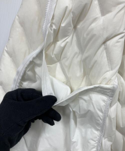 adidas（アディダス）adidas (アディダス) ダウンジャケット ホワイト サイズ:L 未使用品の古着・服飾アイテム