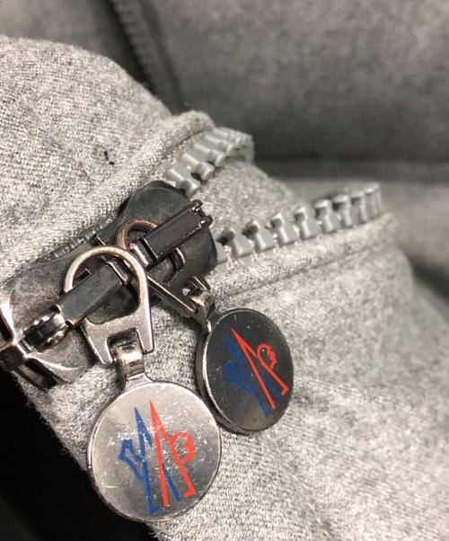 MONCLER（モンクレール）MONCLER (モンクレール) モンジュネーブル グレー サイズ:2の古着・服飾アイテム