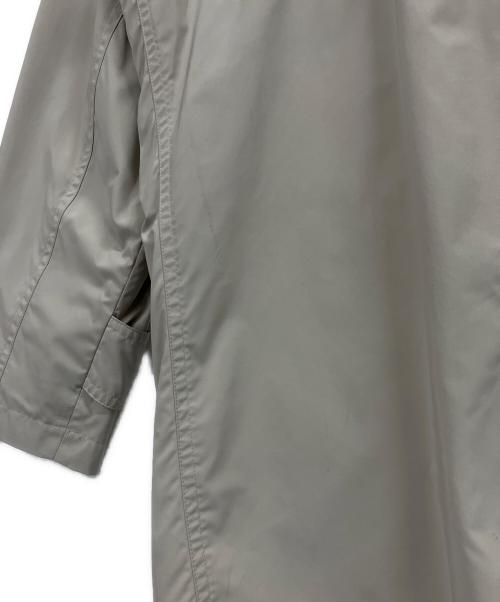 BURBERRY（バーバリー）BURBERRY (バーバリー) ステンカラーコート アイボリー サイズ:Mの古着・服飾アイテム