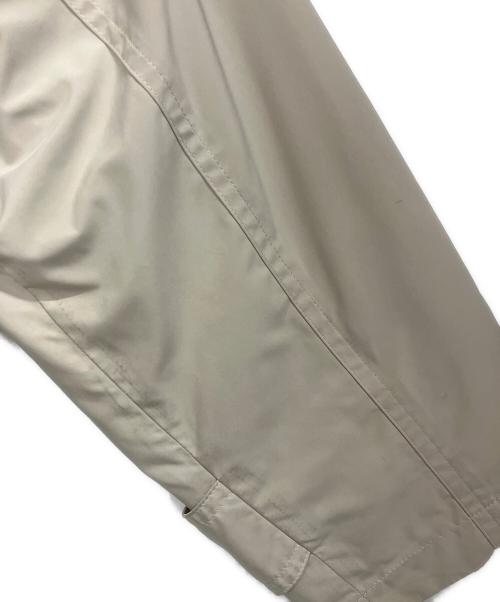 BURBERRY（バーバリー）BURBERRY (バーバリー) ステンカラーコート アイボリー サイズ:Mの古着・服飾アイテム