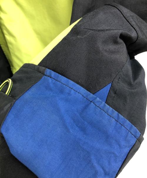 NIKE ACG（ナイキエーシージー）NIKE ACG (ナイキエーシージー) フーデッドジャケット ブラック×イエロー サイズ:XLの古着・服飾アイテム