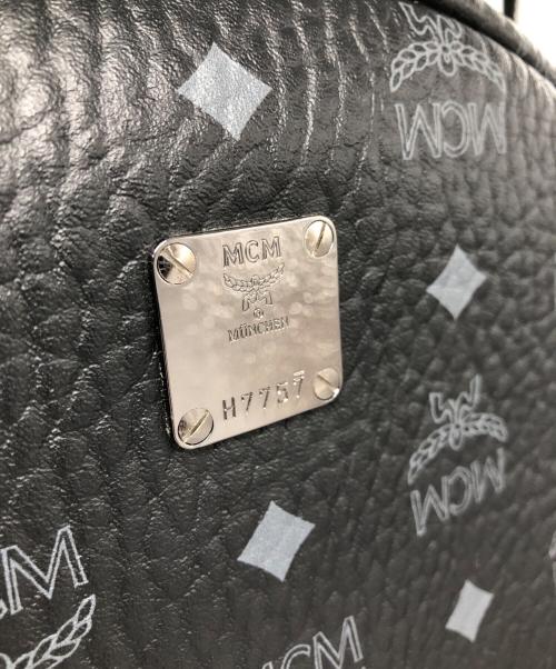 MCM（エムシーエム）MCM (エムシーエム) サイドスタッズ バックパック ブラックの古着・服飾アイテム