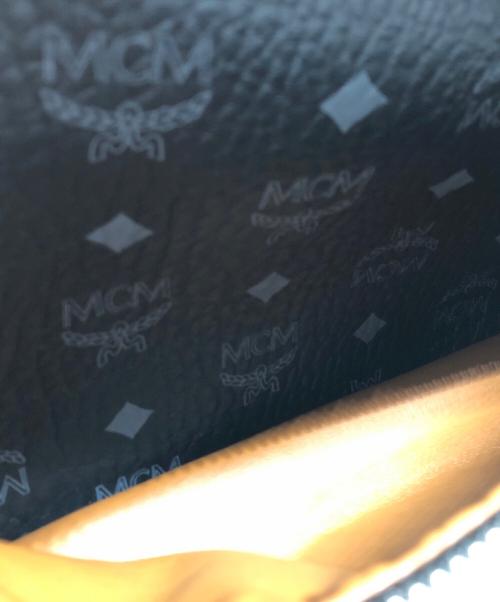 MCM（エムシーエム）MCM (エムシーエム) サイドスタッズ バックパック ブラックの古着・服飾アイテム
