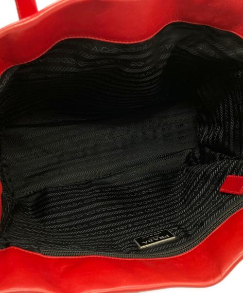 PRADA（プラダ）PRADA (プラダ) レザーハンドバッグ レッドの古着・服飾アイテム