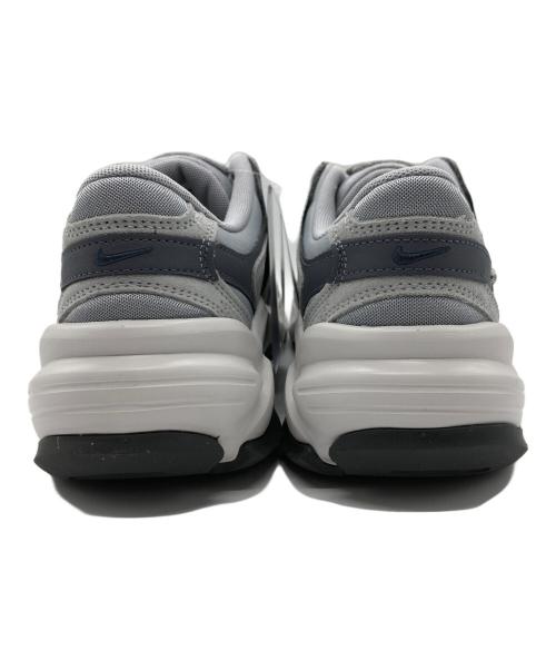 NIKE（ナイキ）NIKE (ナイキ) ローカットスニーカー グレー サイズ:27 未使用品の古着・服飾アイテム