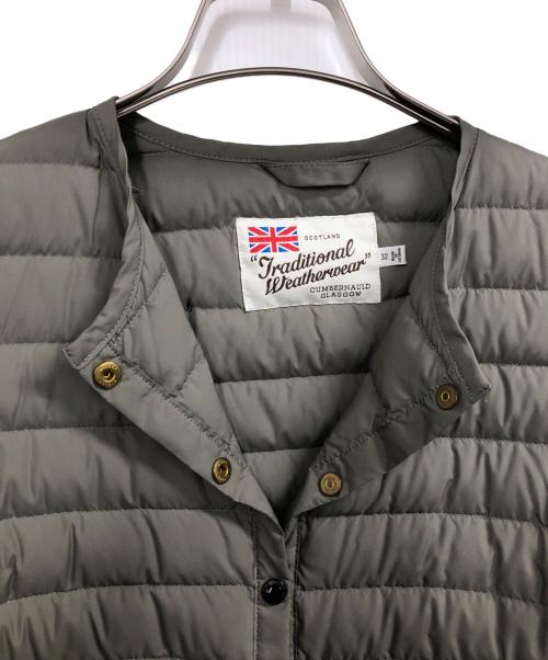 Traditional Weatherwear（トラディショナルウェザーウェア）Traditional Weatherwear (トラディショナルウェザーウェア) ライトダウンコート グレー サイズ:32の古着・服飾アイテム