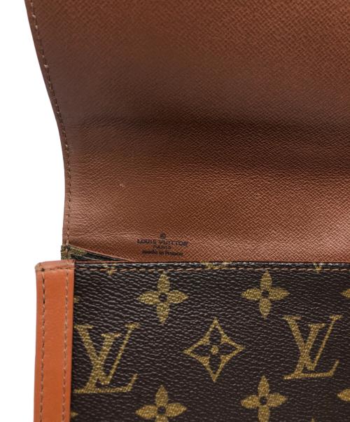 LOUIS VUITTON（ルイ ヴィトン）LOUIS VUITTON (ルイ ヴィトン) クラッチバッグ ブラウンの古着・服飾アイテム