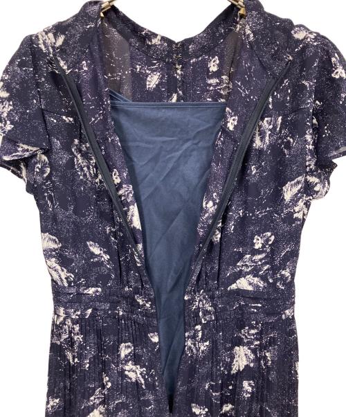 FRAY ID（フレイ アイディー）FRAY ID (フレイ アイディー) プリーツプリントワンピース ネイビーの古着・服飾アイテム