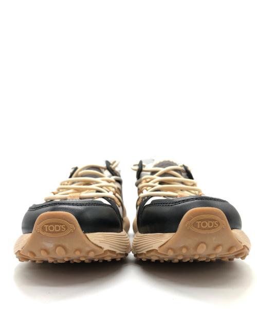 TOD'S（トッズ）TOD'S (トッズ) スニーカー ベージュ×ブラック サイズ:36 1/2の古着・服飾アイテム