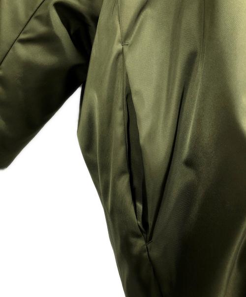 PRADA（プラダ）PRADA (プラダ) ダウンジャケット グリーン サイズ:Lの古着・服飾アイテム