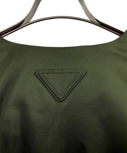 PRADA（プラダ）PRADA (プラダ) ダウンジャケット グリーン サイズ:Lの古着・服飾アイテム