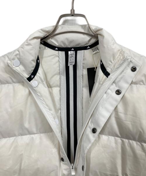 adidas（アディダス）adidas (アディダス) スリーストライプス ダウンジャケット ホワイト サイズ:L 未使用品の古着・服飾アイテム