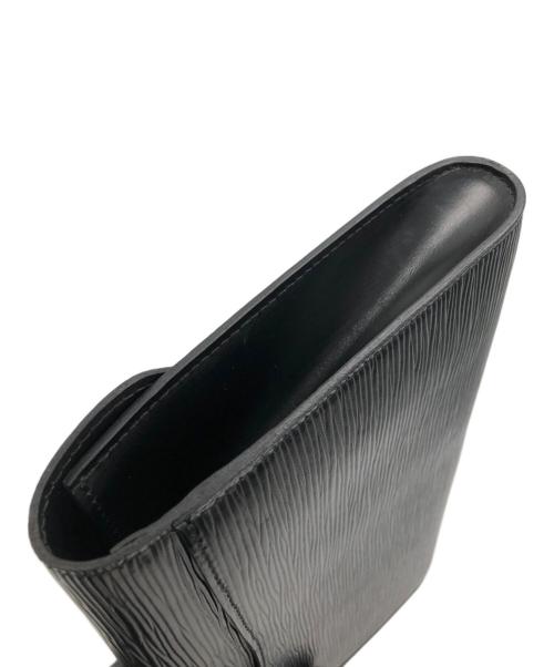 LOUIS VUITTON（ルイ ヴィトン）LOUIS VUITTON (ルイ ヴィトン) クラッチバッグ ブラックの古着・服飾アイテム