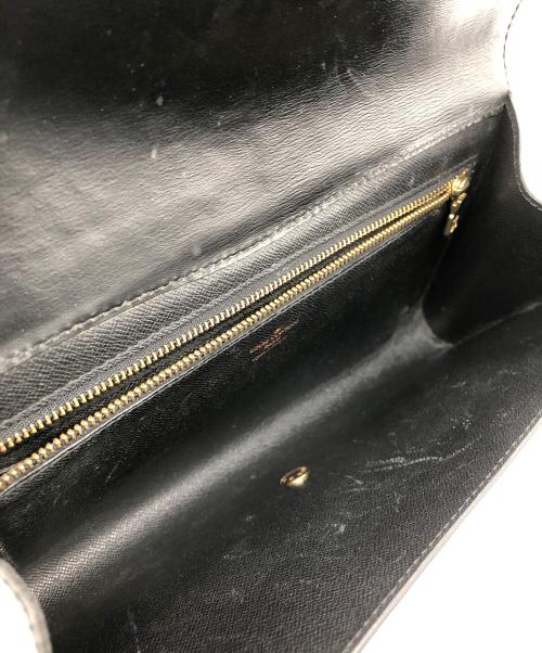 LOUIS VUITTON（ルイ ヴィトン）LOUIS VUITTON (ルイ ヴィトン) クラッチバッグ ブラックの古着・服飾アイテム