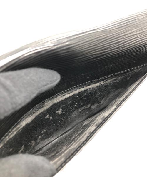 LOUIS VUITTON（ルイ ヴィトン）LOUIS VUITTON (ルイ ヴィトン) クラッチバッグ ブラックの古着・服飾アイテム