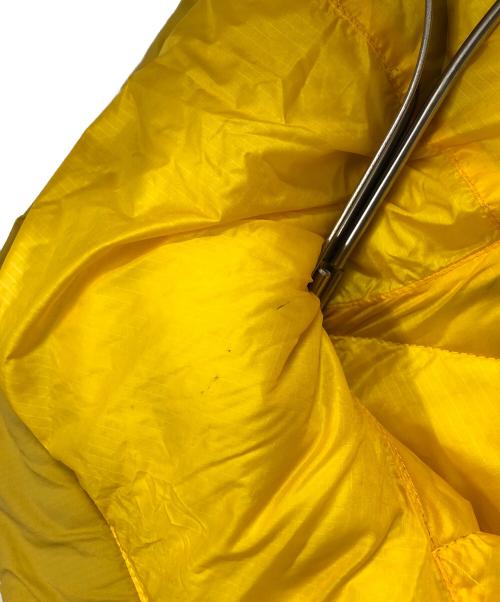 CMF OUTDOOR GARMENT（コンフィーアウトドアガーメント）CMF OUTDOOR GARMENT (コンフィーアウトドアガーメント) ダウンジャケット イエロー サイズ:Mの古着・服飾アイテム