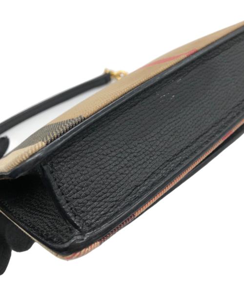 BURBERRY（バーバリー）BURBERRY (バーバリー) ハンプシャーチェーンショルダーバッグ ブラック×ベージュの古着・服飾アイテム