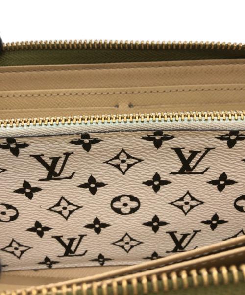 LOUIS VUITTON（ルイ ヴィトン）LOUIS VUITTON (ルイ ヴィトン) ジッピーウォレット ベージュ×グリーンの古着・服飾アイテム
