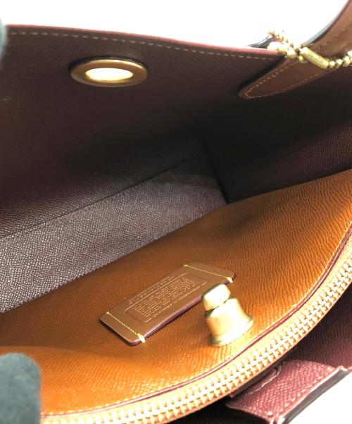 COACH（コーチ）COACH (コーチ) PEANUTS (ピーナッツ) 2WAYバッグ ブラウンの古着・服飾アイテム