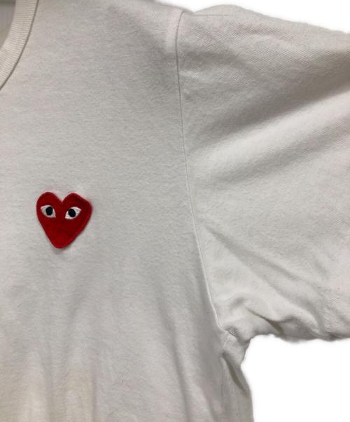 PLAY COMME des GARCONS（プレイコムデギャルソン）PLAY COMME des GARCONS (プレイコムデギャルソン) 半袖カットソー ホワイト サイズ:Mの古着・服飾アイテム