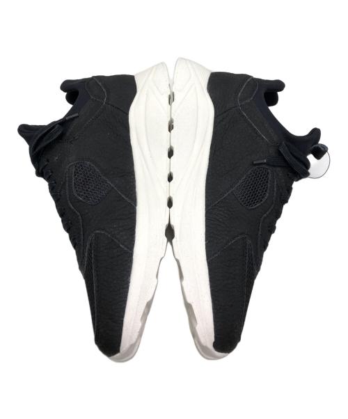 ekin（エクン）ekin (エクン) SOIL/ローカットスニーカー ホワイト×ブラック サイズ:43 未使用品の古着・服飾アイテム