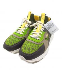 ekn（エクン）の古着「Designed in Bangladesh/スニーカー」｜グリーン×グレー