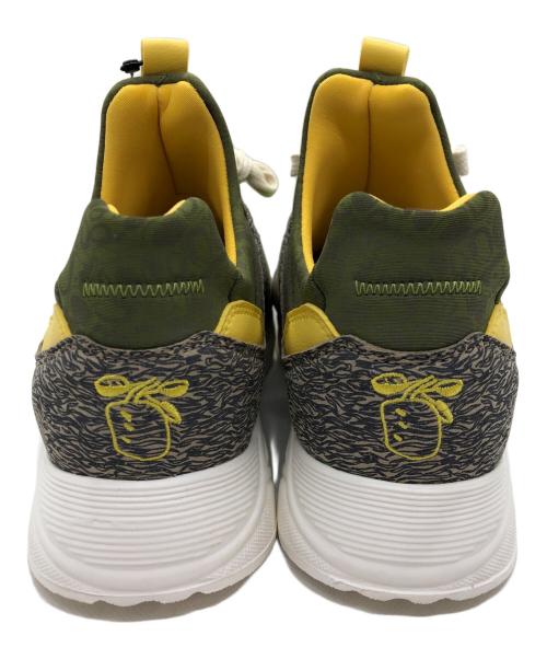 ekn（エクン）ekn (エクン) Designed in Bangladesh/スニーカー グリーン×グレー サイズ:38 未使用品の古着・服飾アイテム