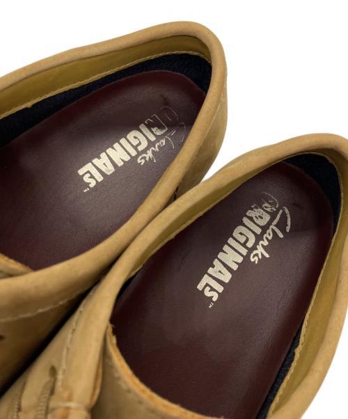CLARKS（クラークス）CLARKS (クラークス) WallabeeGTX ベージュ サイズ:25.5cmの古着・服飾アイテム