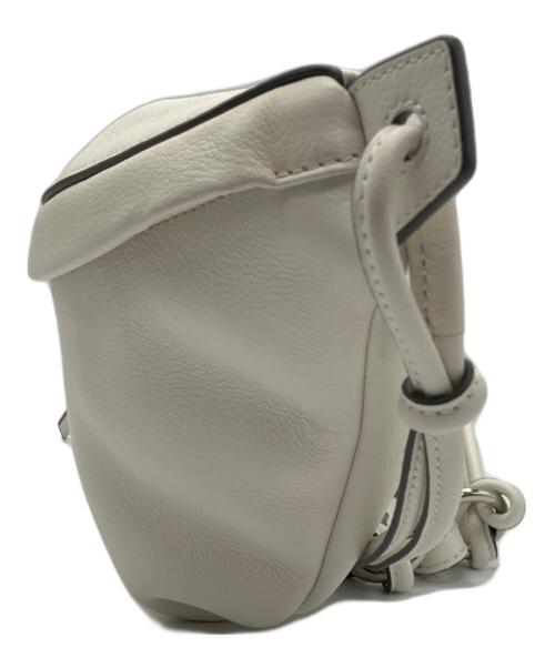 tov（トーヴ）TOV (トーヴ) BUFF - BODY  ホワイトの古着・服飾アイテム