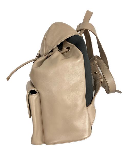 FURLA（フルラ）FURLA (フルラ) Flow/リュック ベージュ×ブラックの古着・服飾アイテム