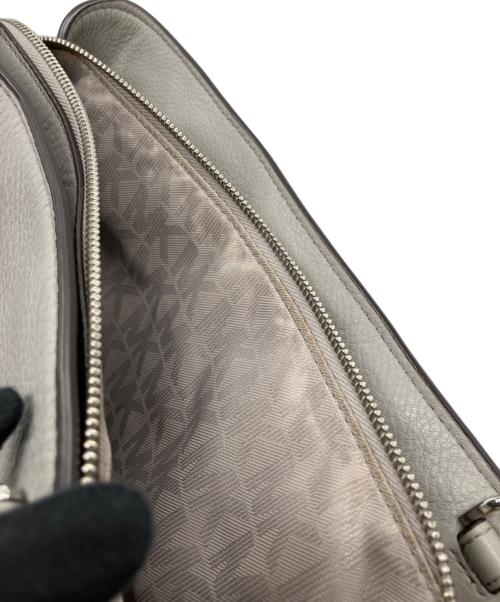 MICHAEL KORS（マイケル・コース）MICHAEL KORS (マイケル・コース) Camille Large Leather Satchel ライトグレーの古着・服飾アイテム
