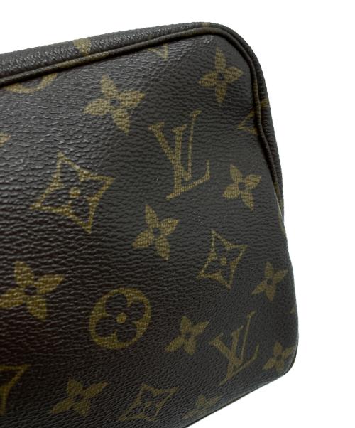 LOUIS VUITTON（ルイ ヴィトン）LOUIS VUITTON (ルイ ヴィトン) トゥルース・トワレット23 / クラッチバッグ ブラウンの古着・服飾アイテム