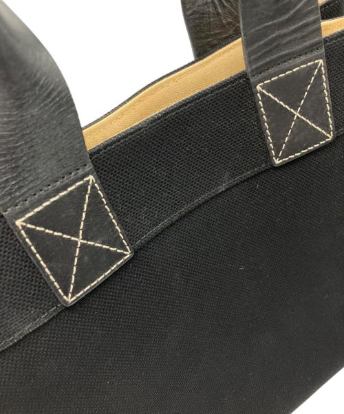BURBERRY BLUE LABEL（バーバリー ブルー レーベル）BURBERRY BLUE LABEL (バーバリー ブルー レーベル) トートバッグ ブラックの古着・服飾アイテム