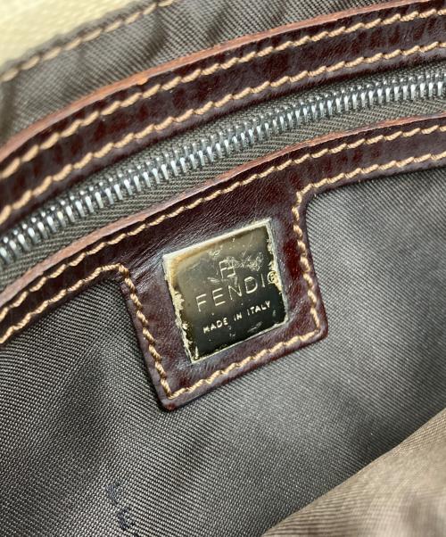 FENDI（フェンディ）FENDI (フェンディ) ズッカ マンマバケット アイボリー×ブラウンの古着・服飾アイテム