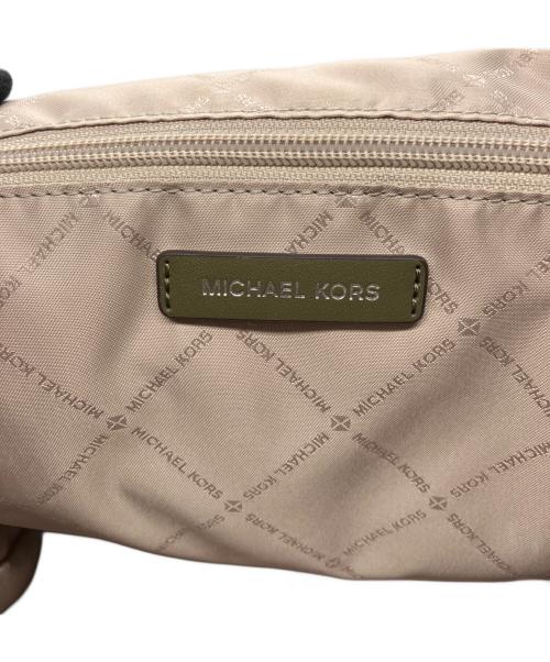 MICHAEL KORS（マイケルコース）MICHAEL KORS (マイケルコース) リュック オリーブの古着・服飾アイテム