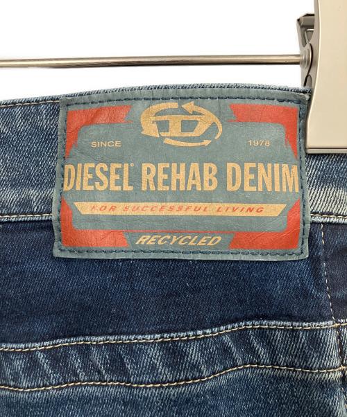 DIESEL（ディーゼル）DIESEL (ディーゼル) D-MACRO-RE デニムパンツ インディゴ サイズ:W30の古着・服飾アイテム
